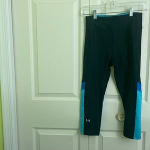 Under Armour cropped leggings